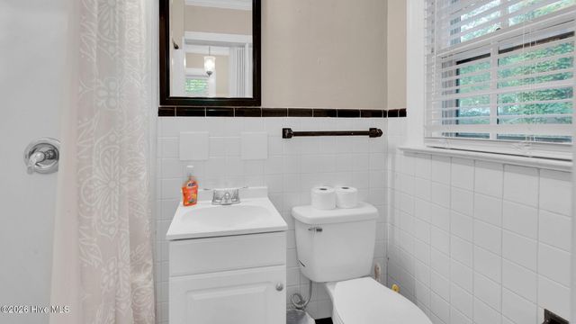 1902 Sherwood Drive, Greenville, NC 27858