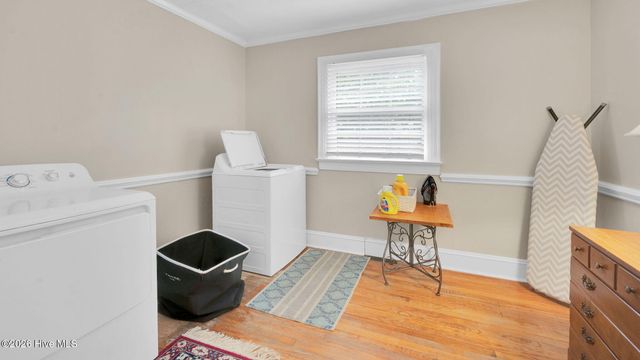 1902 Sherwood Drive, Greenville, NC 27858