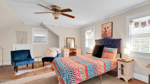 1902 Sherwood Drive, Greenville, NC 27858