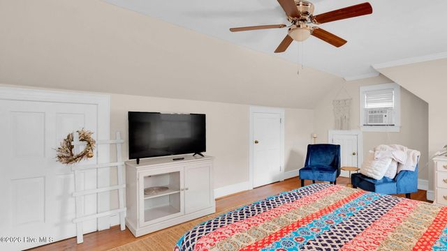 1902 Sherwood Drive, Greenville, NC 27858