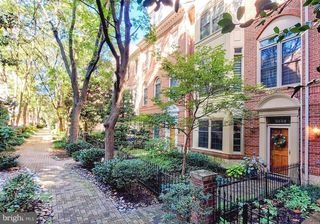 1044 N STAFFORD ST, Arlington, VA 22201