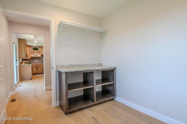 3213 CRYSTAL COURT, Jefferson City, MO 65109