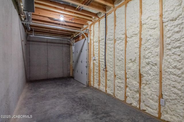 3213 CRYSTAL COURT, Jefferson City, MO 65109