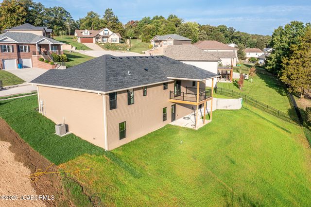 3213 CRYSTAL COURT, Jefferson City, MO 65109