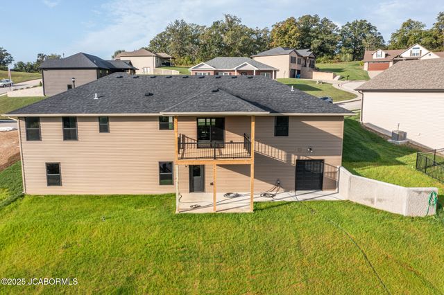 3213 CRYSTAL COURT, Jefferson City, MO 65109