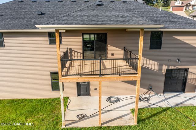 3213 CRYSTAL COURT, Jefferson City, MO 65109