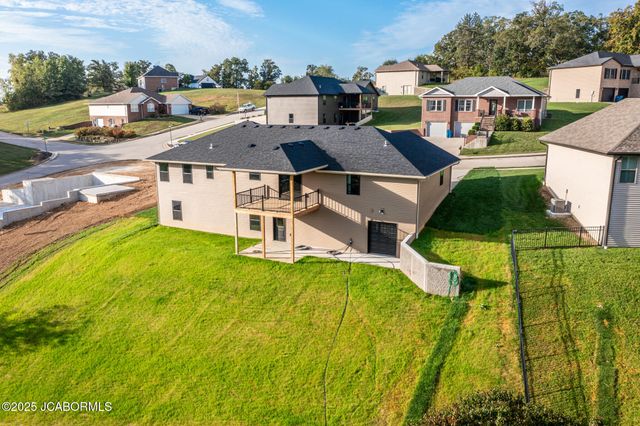 3213 CRYSTAL COURT, Jefferson City, MO 65109