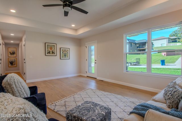 3213 CRYSTAL COURT, Jefferson City, MO 65109