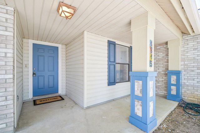 1815 Gunsight DR, Round Rock, TX 78665