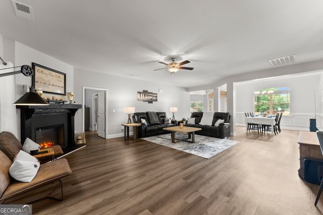 190 River Glen Drive, Jefferson, GA 30549