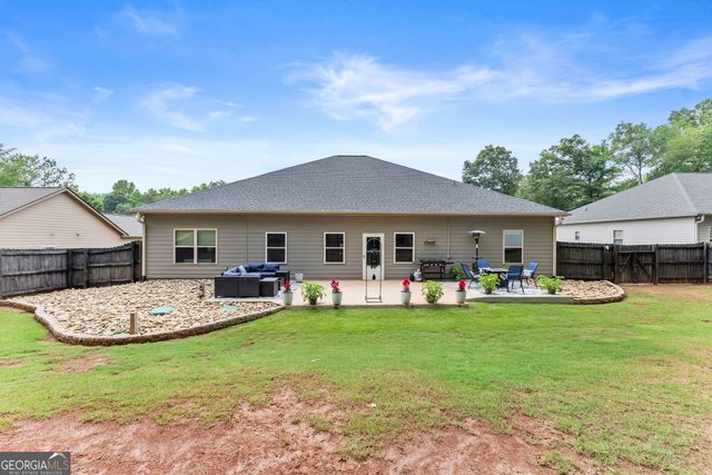 190 River Glen Drive, Jefferson, GA 30549