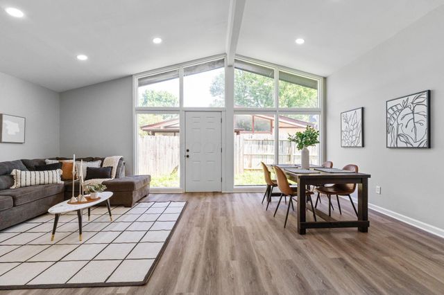 840 Mark Place, Columbus, OH 43204