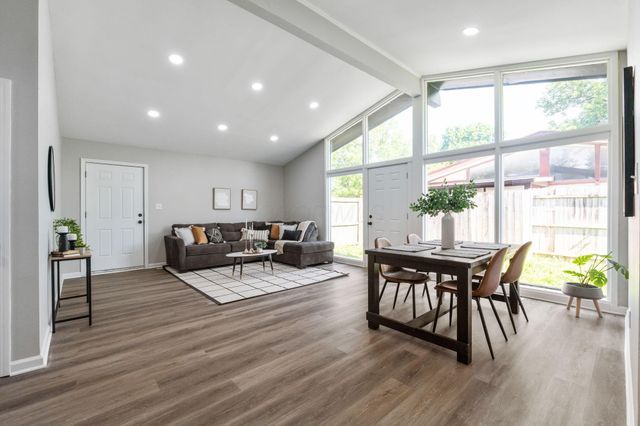 840 Mark Place, Columbus, OH 43204