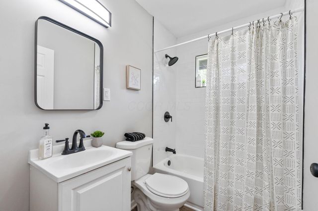 840 Mark Place, Columbus, OH 43204