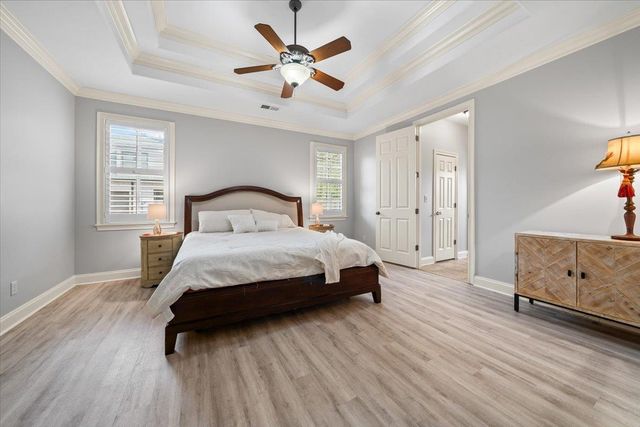 11979 HENNING OAKS LN, Arlington, TN 38002