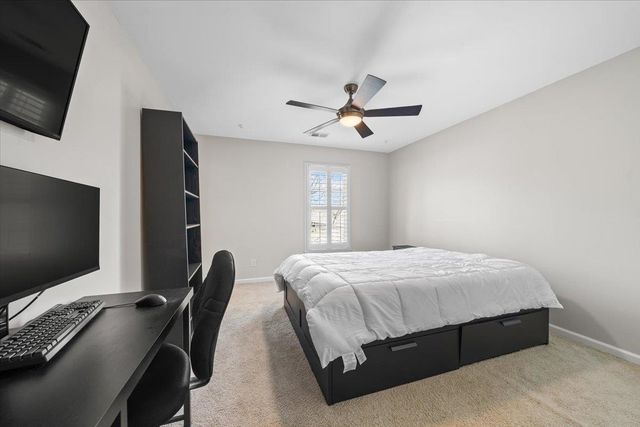 11979 HENNING OAKS LN, Arlington, TN 38002