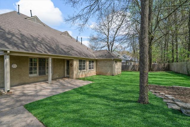 11979 HENNING OAKS LN, Arlington, TN 38002