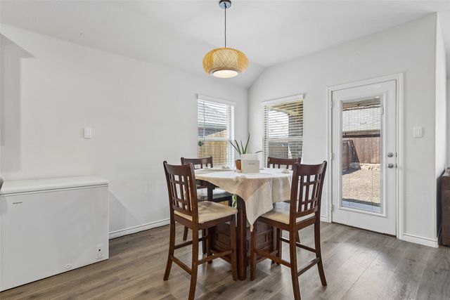 9813 Cherrywood Way, Aubrey, TX 76227