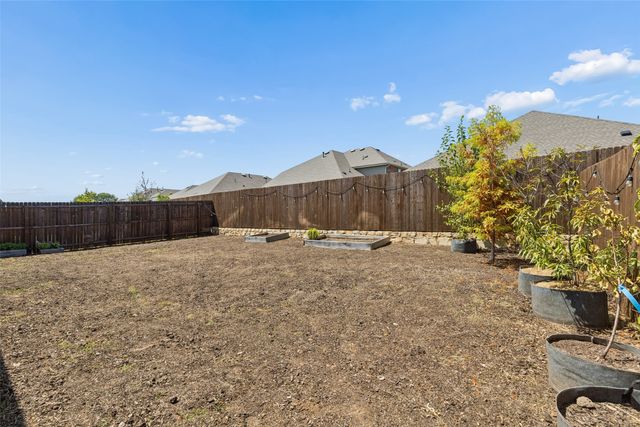 9813 Cherrywood Way, Aubrey, TX 76227