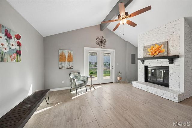 505 Glenmeadow Drive, Ballwin, MO 63011