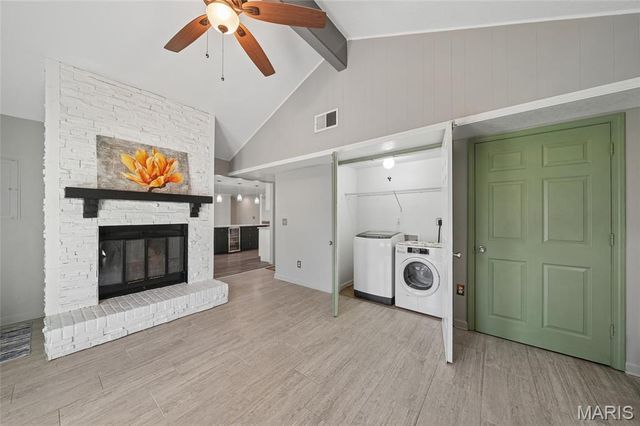 505 Glenmeadow Drive, Ballwin, MO 63011