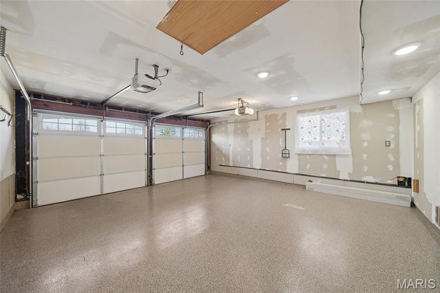 505 Glenmeadow Drive, Ballwin, MO 63011