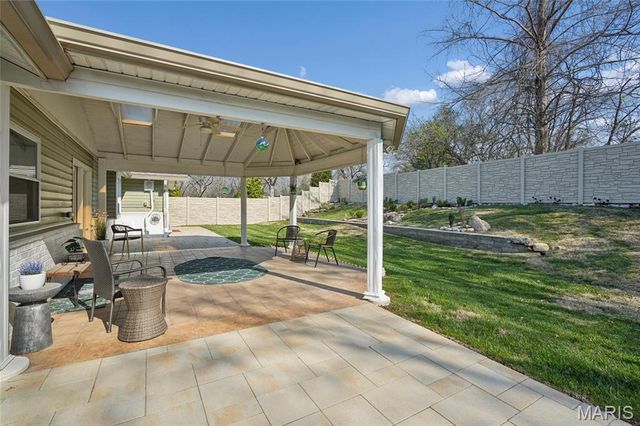 505 Glenmeadow Drive, Ballwin, MO 63011