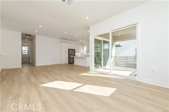 108 Tiffin, Irvine, CA 92618