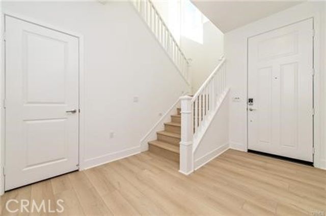108 Tiffin, Irvine, CA 92618