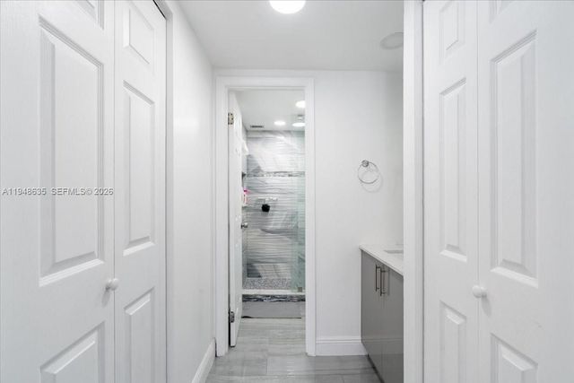 600 Three Islands Blvd 1413, Hallandale Beach, FL 33009