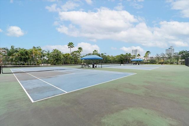 600 Three Islands Blvd 1413, Hallandale Beach, FL 33009