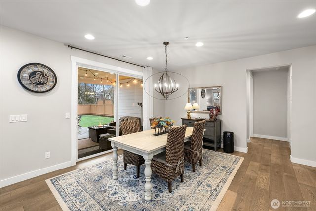 2403 12th Street Pl SW, Puyallup, WA 98373