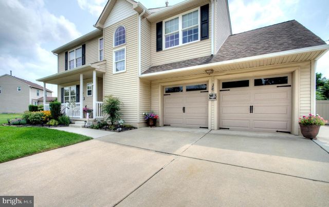 30 WOODDUCK DR, Mullica Hill, NJ 08062