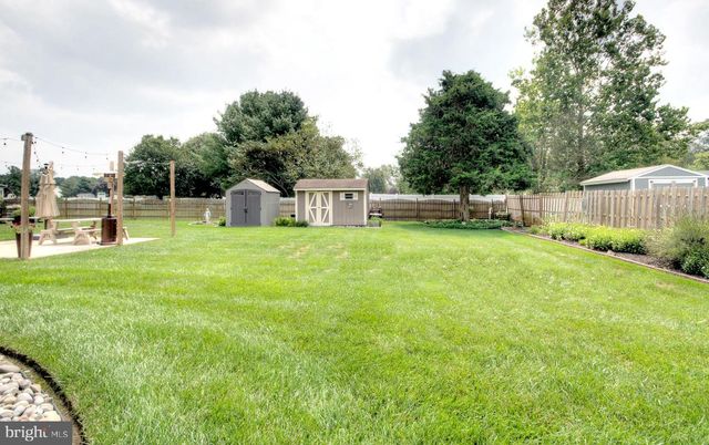 30 WOODDUCK DR, Mullica Hill, NJ 08062