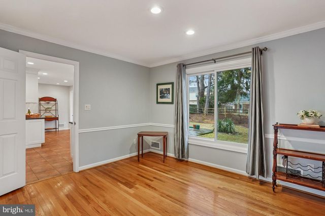 9324 ORCHARD BROOK DR, Potomac, MD 20854