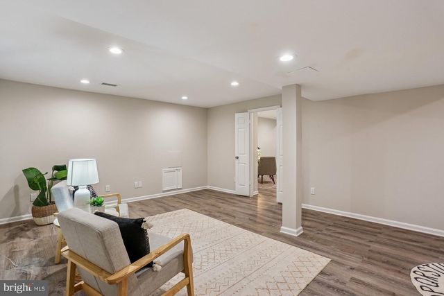 9324 ORCHARD BROOK DR, Potomac, MD 20854