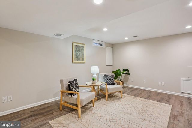 9324 ORCHARD BROOK DR, Potomac, MD 20854