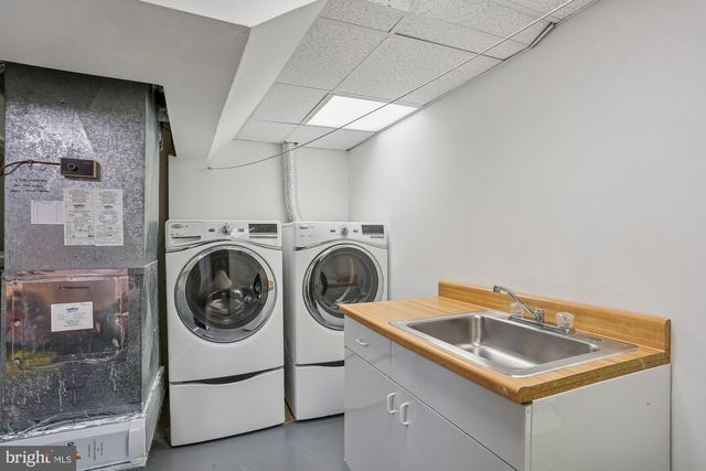 9324 ORCHARD BROOK DR, Potomac, MD 20854