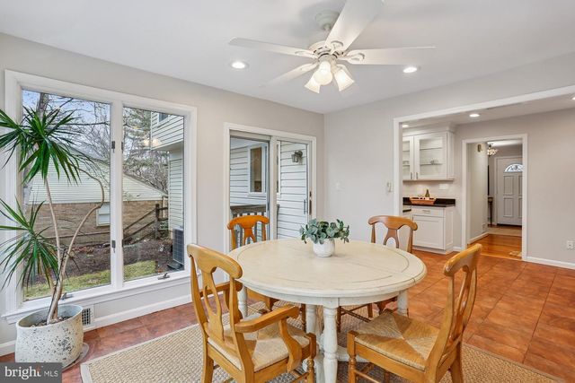 9324 ORCHARD BROOK DR, Potomac, MD 20854