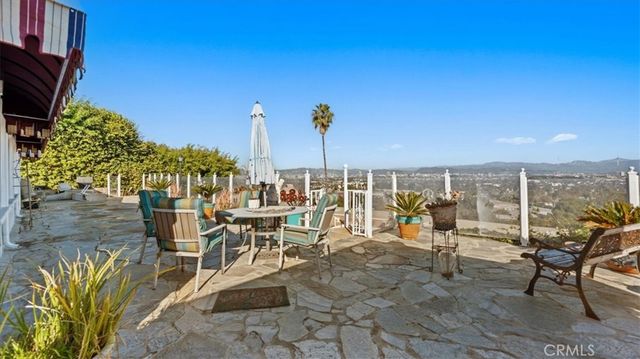 4119 Don Jose Dr, Baldwin Hills, CA 90008