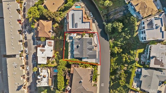 4119 Don Jose Dr, Baldwin Hills, CA 90008