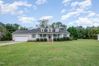 227 Blaze Ridge Drive, Smithfield, NC 27577