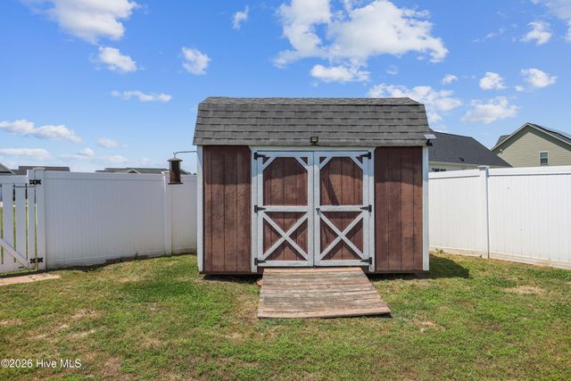202 Mary Frances Way, Pikeville, NC 27863