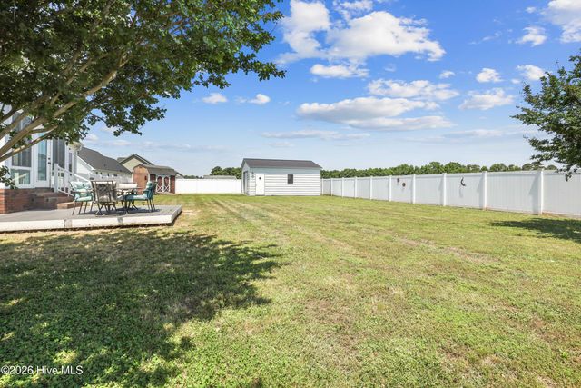 202 Mary Frances Way, Pikeville, NC 27863