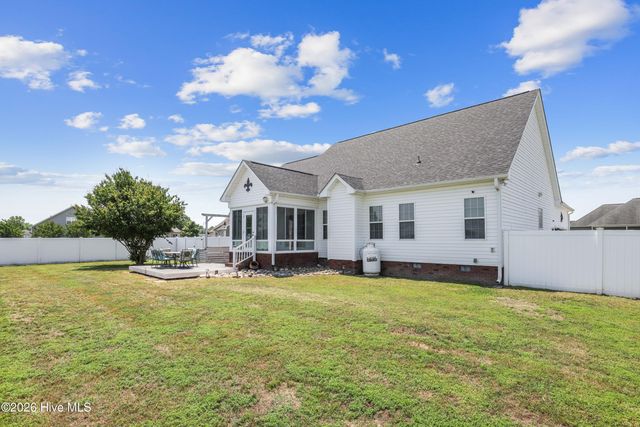 202 Mary Frances Way, Pikeville, NC 27863