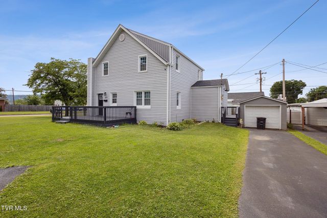 800 Oakdale Road, Kingsport, TN 37664