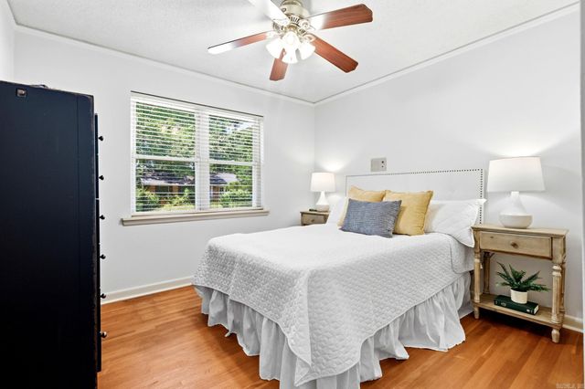 6 Lorna Drive, Little Rock, AR 72205