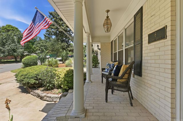 6 Lorna Drive, Little Rock, AR 72205