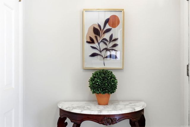 6 Lorna Drive, Little Rock, AR 72205