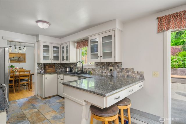 2114 S Cedar Hills Drive, Mount Vernon, WA 98274